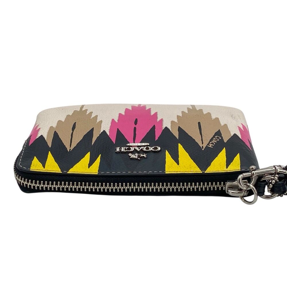 Coach Hawk Feather Print Crossgrain Leather Corner Zip Wristlet‎ - Picture 5 of 14